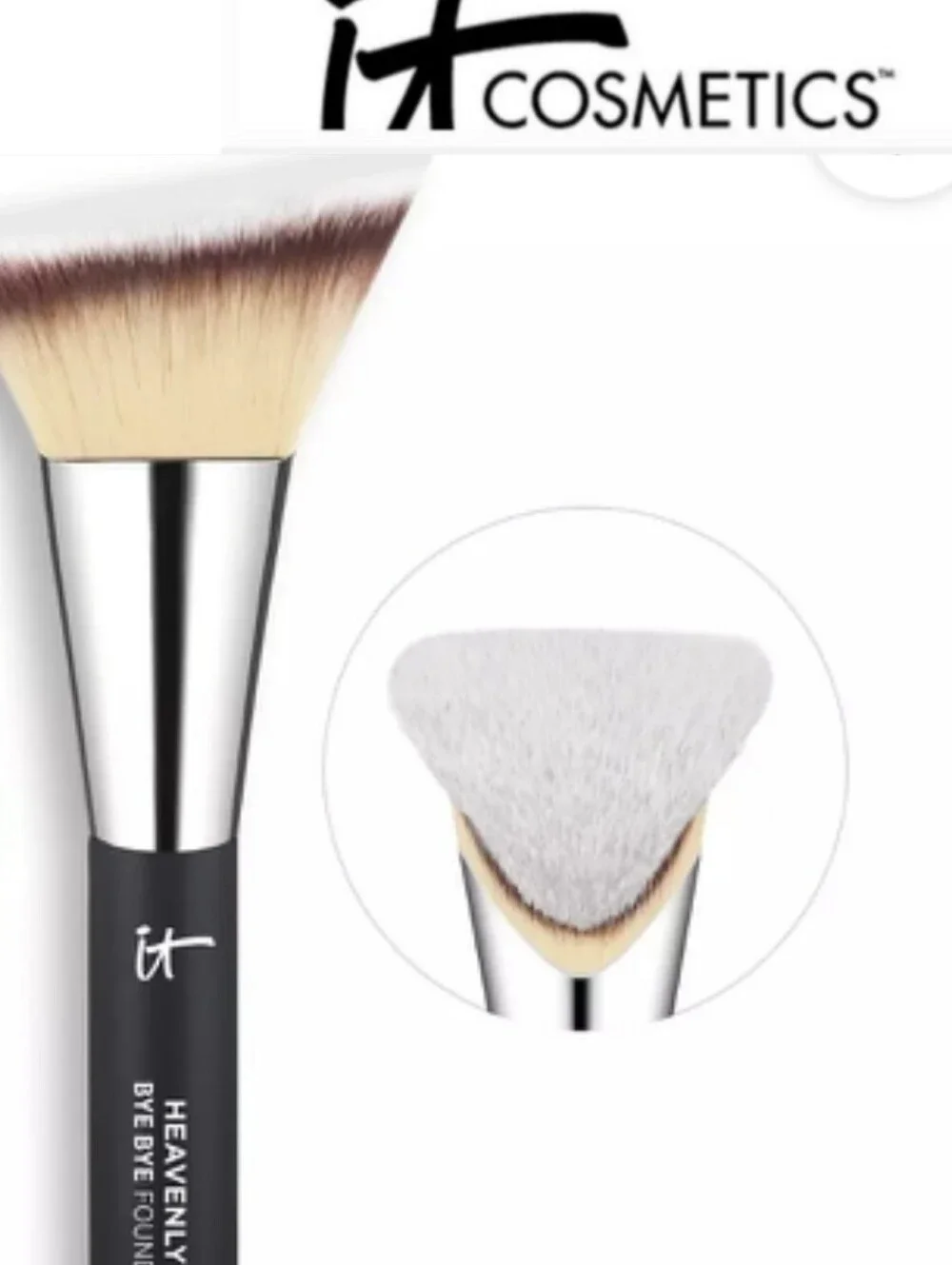 IT Cosmetics Heavenly Luxe Bye Bye Skin Perfecting Foundation Brush No 22